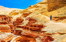 Red Rock Canyon offers a hike like no other
